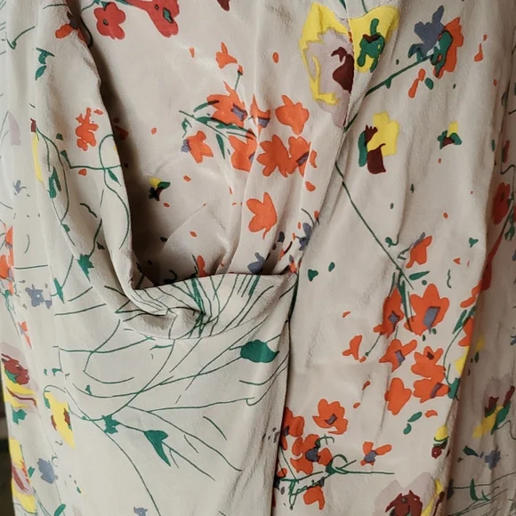 100% Silk Baraschi Floral Dress - Picture 5 of 11